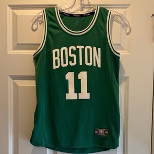 Kyrie Irving Boston Celtics Green Jersey #11 Youth Medium